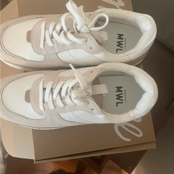 Madewell Athletic shoes - women’s size 8.5 US - Picture 3 of 10